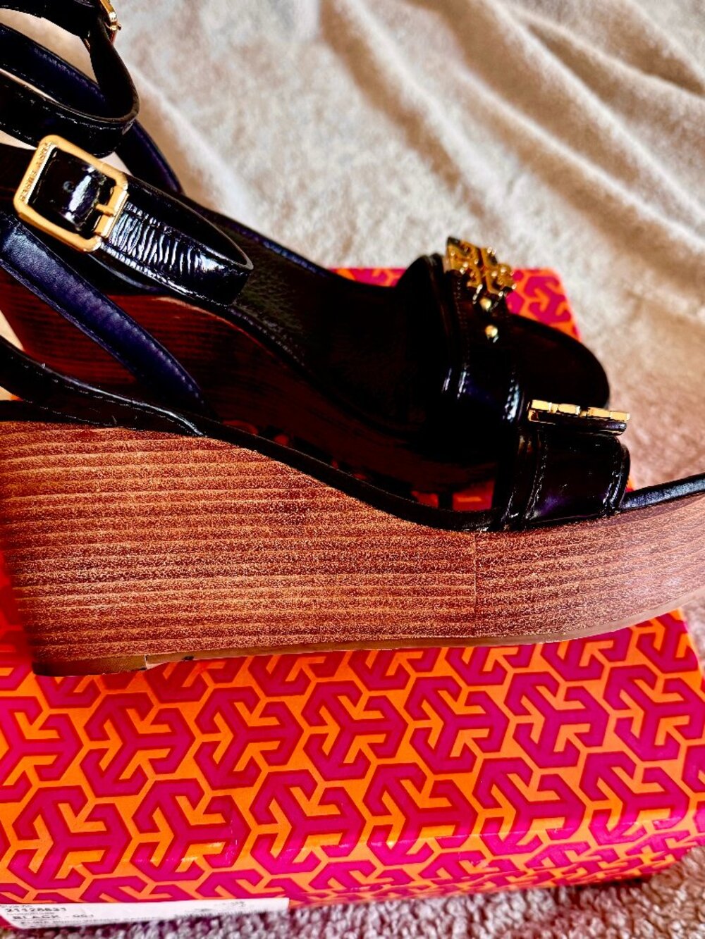✨ Tory Burch Elina 80mm Wedge Sandal Black Leather 10 With Box ✨ - Picture 3 of 4